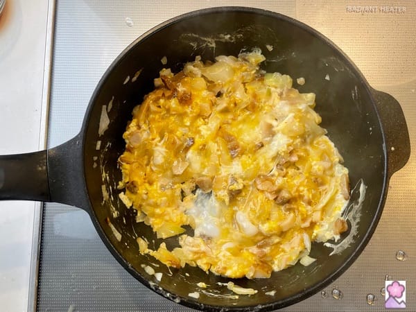 Scramble eggs