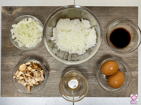Ingredient board for fried rice