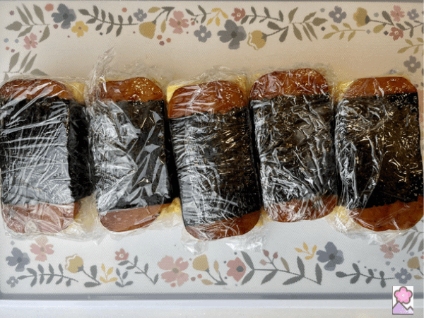 5 wrapped Musubis