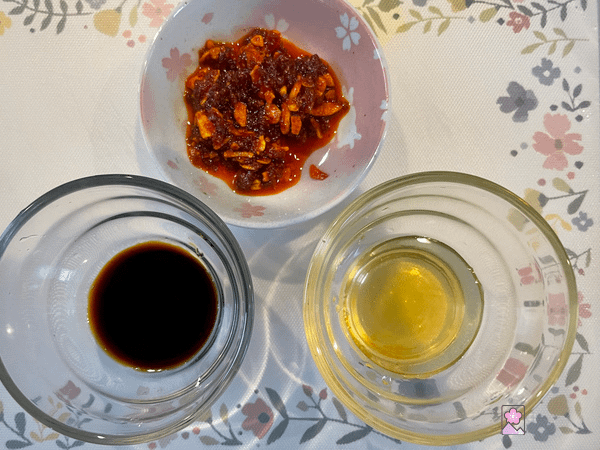 Sweet Chili Sauce ingredients in glass bowls