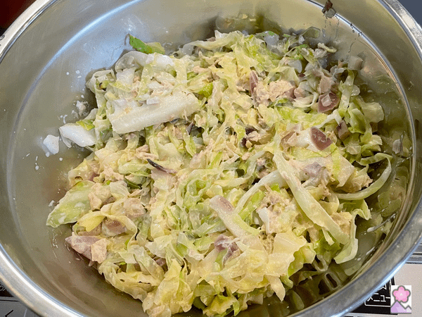 Tuna and Cabbage Salad still warm