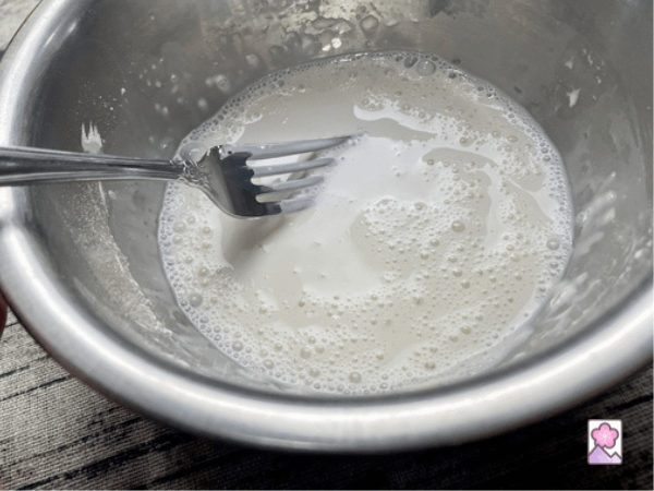 Kudzu powder dissolved in milk