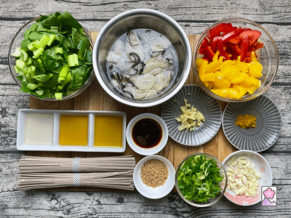 Ingredient board for Spicy oyster yakisoba
