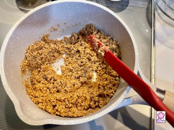 Roasting graham flour in ghee