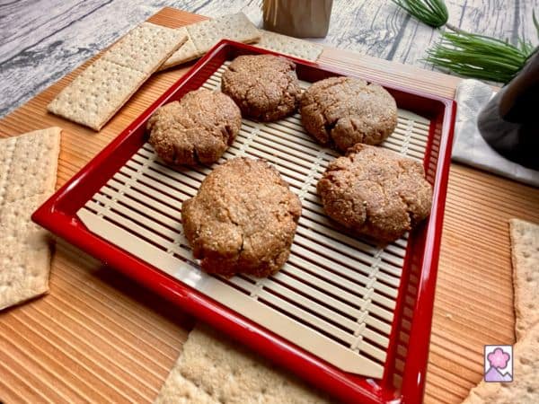 Delicious warm Graham Cracker Cookies on a serving plate
