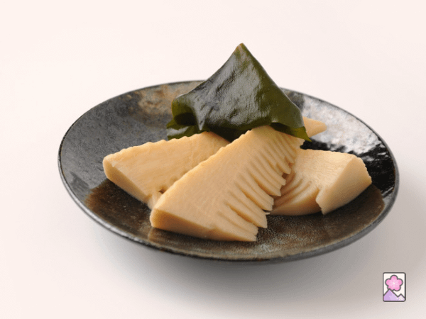 Wakatakeni - bamboo with simmered seaweed on a plate